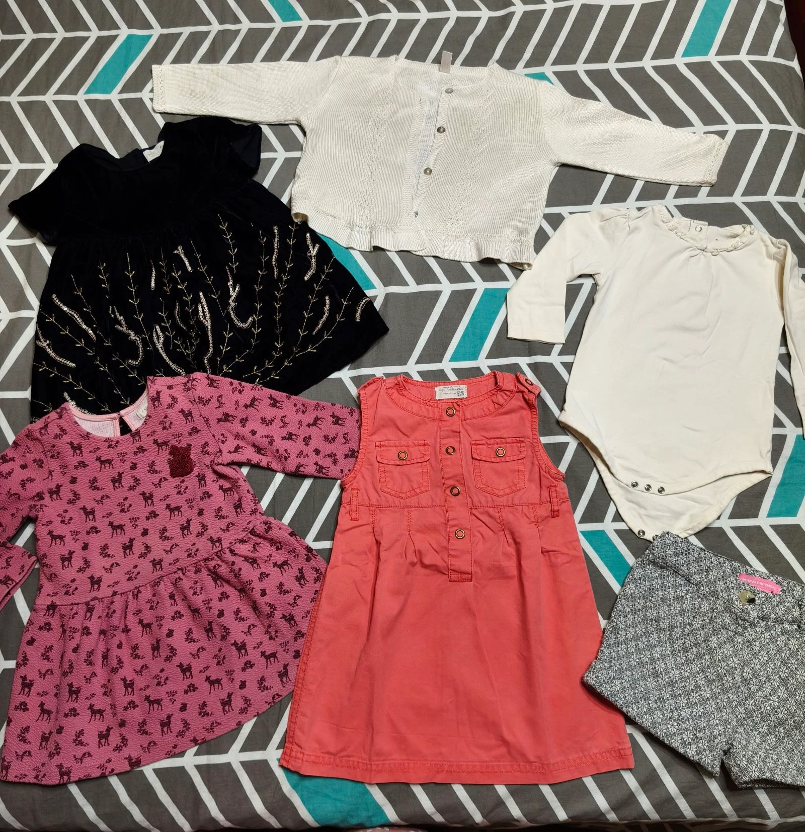 Lote bebé menina 12-18 meses | 6 peças | Lot bébé fille 12-18 mois